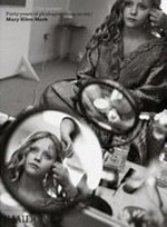 Seen behind the scene: forty years of photographing on set - Mary Ellen Mark