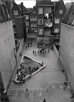 Aldo van Eyck: the playgrounds and the city : [this publication is issued in conjunction with the exhibition "Design for children. Playgrounds by Aldo van Eyck, furniture and toys" in the Stedelijk Museum Amsterdam, 15 June - 8 September 2002]